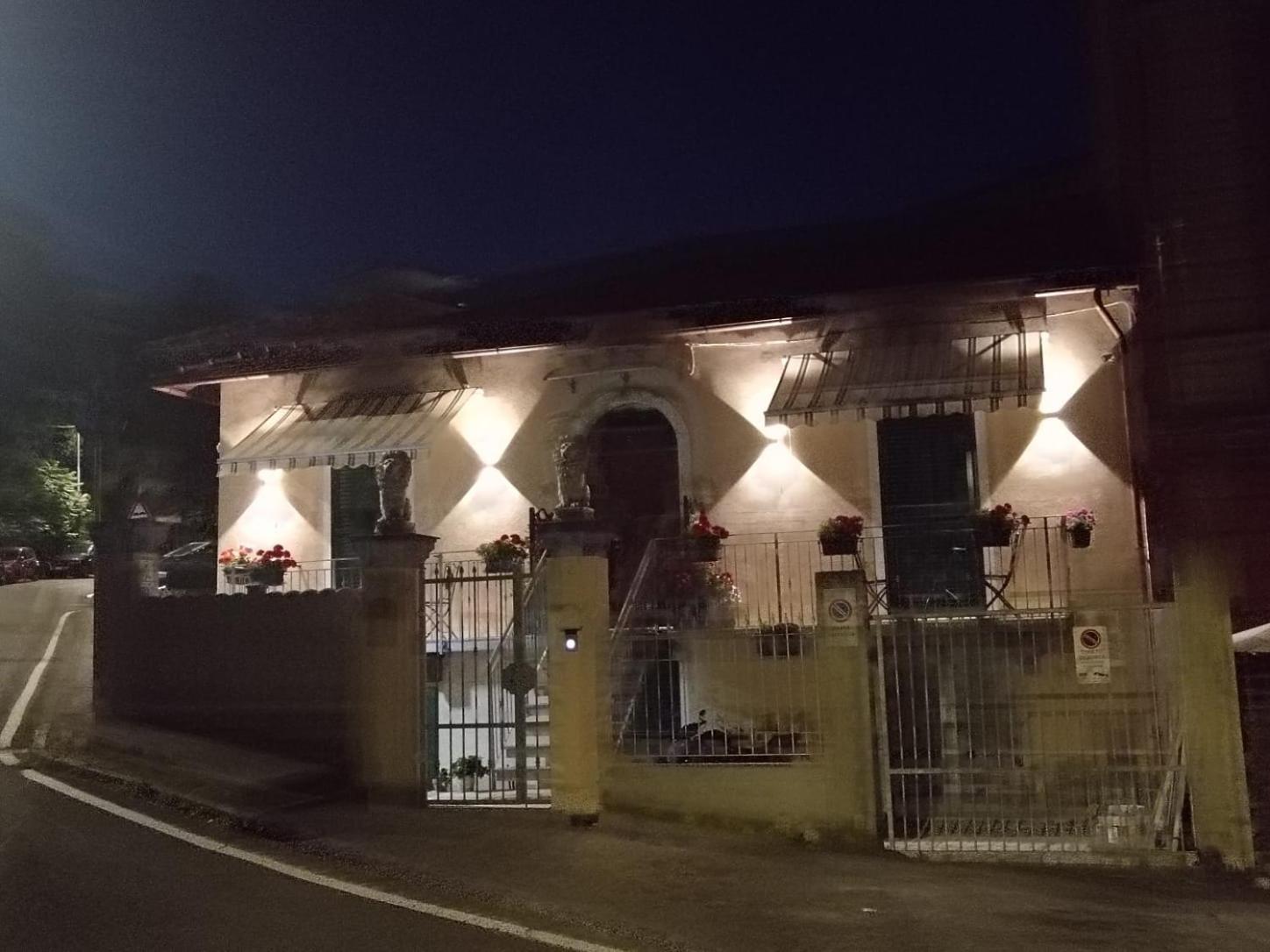 La Maison Du Lion La Spezia Ngoại thất bức ảnh